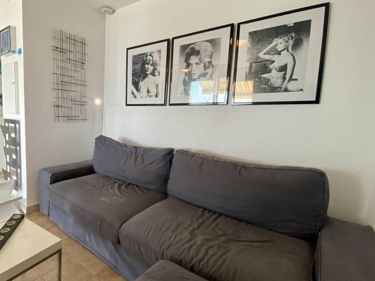 Superbe Apt 2P Front De Mer Pour 4 Pers Avec Terrasse - Cavalaire-Sur-Mer - Fr-1-226B-162 Esterno foto