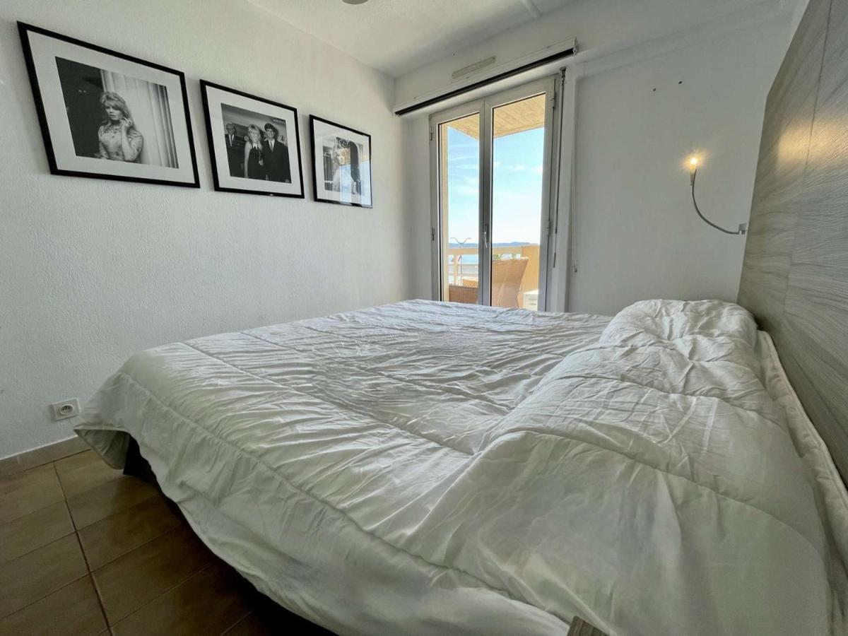 Superbe Apt 2P Front De Mer Pour 4 Pers Avec Terrasse - Cavalaire-Sur-Mer - Fr-1-226B-162 Esterno foto