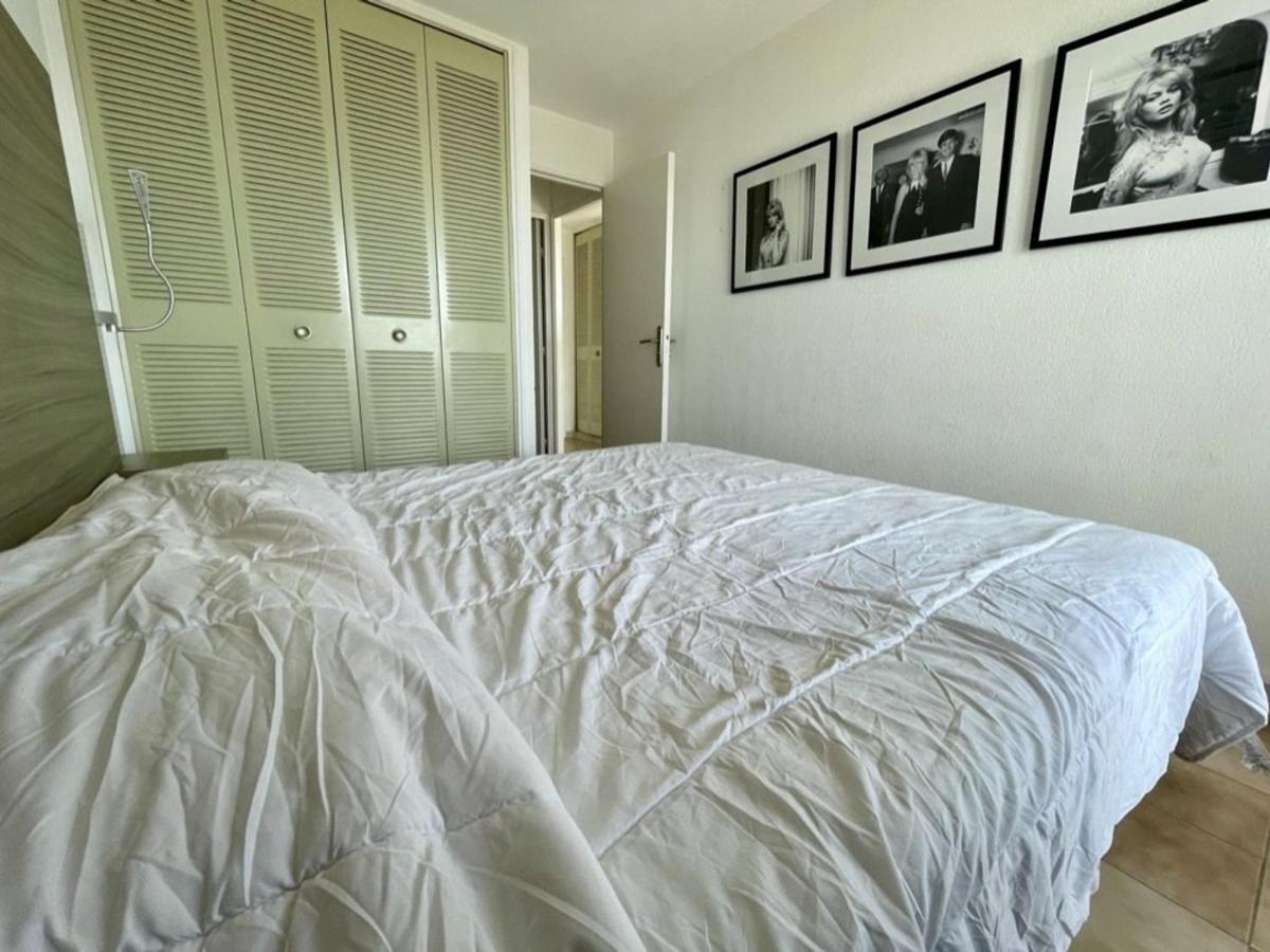 Superbe Apt 2P Front De Mer Pour 4 Pers Avec Terrasse - Cavalaire-Sur-Mer - Fr-1-226B-162 Esterno foto